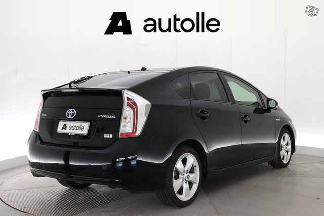 Toyota Prius 13