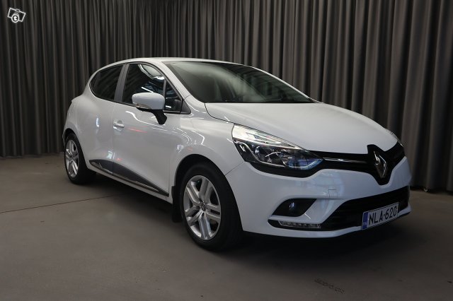 RENAULT Clio 17