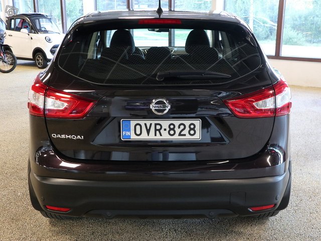 NISSAN Qashqai 6