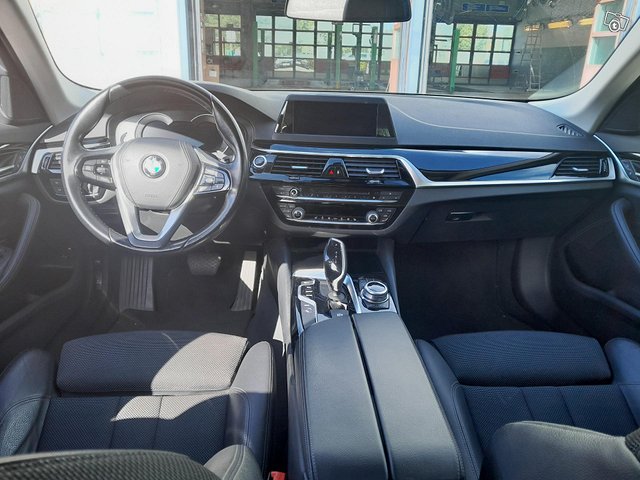 BMW 530 5