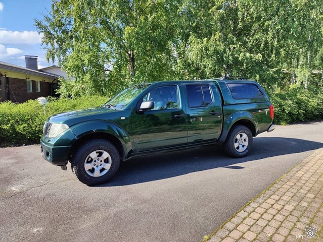 Nissan Navara 2