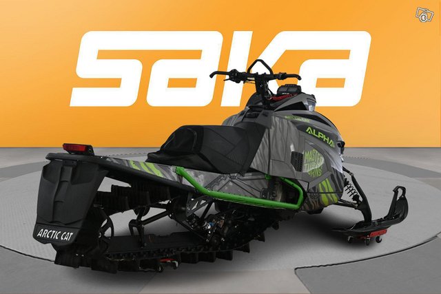 Arctic Cat M8000 8