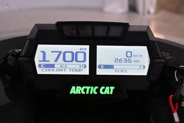 Arctic Cat M8000 14