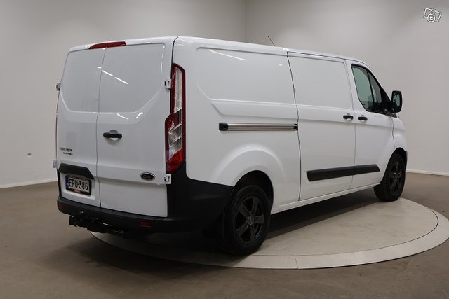 Ford Transit Custom 5