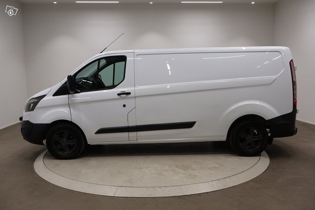 Ford Transit Custom 8