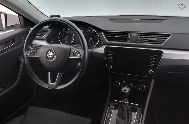 Skoda Superb 12