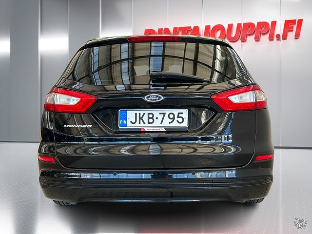 Ford Mondeo 5