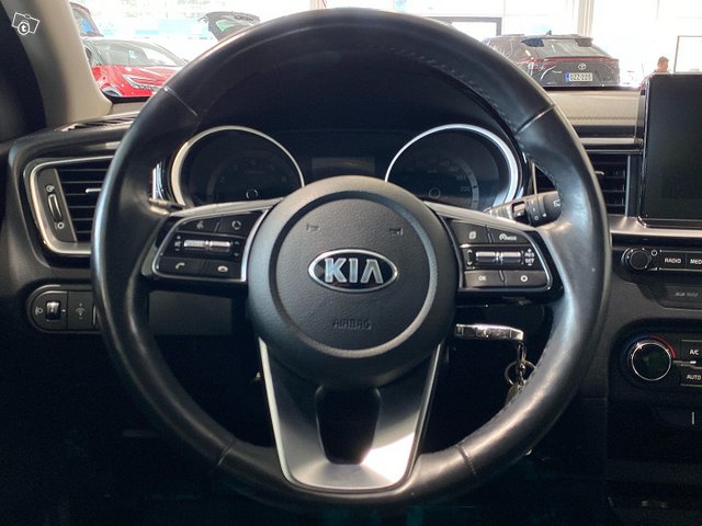 Kia Ceed 12