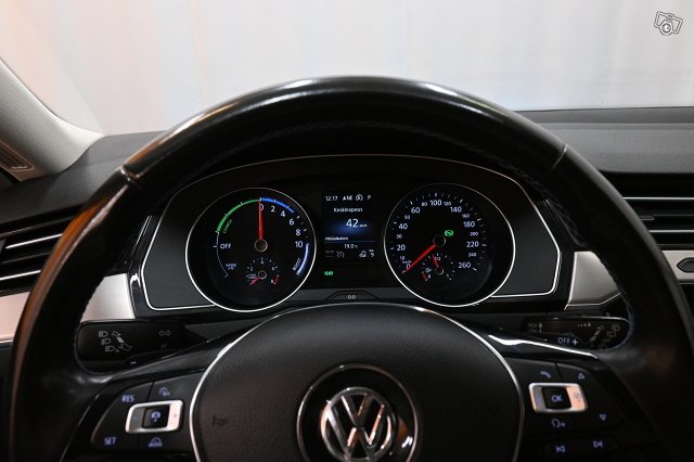 Volkswagen Passat 20