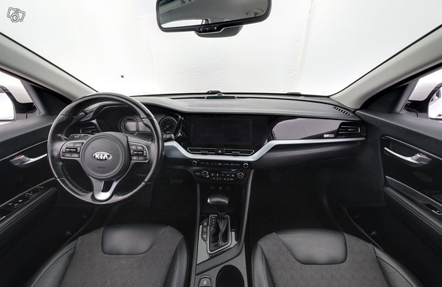 Kia Niro 11