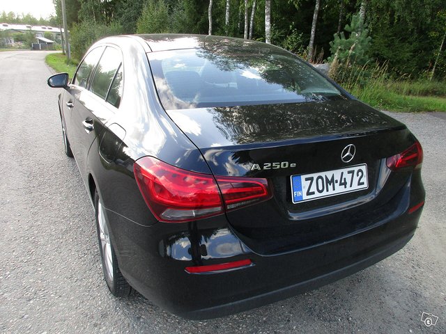 Mercedes-Benz A 5