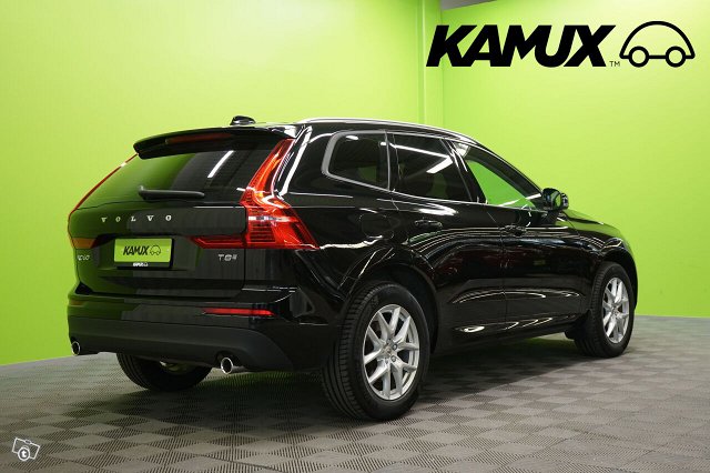 Volvo XC60 4