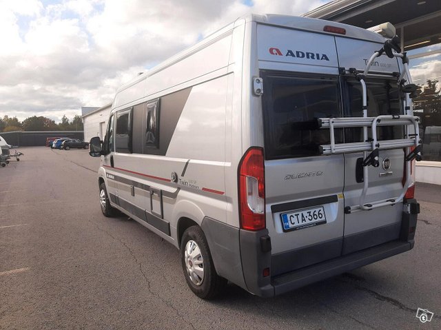 Adria TWIN PLATINUM 600 SP 4