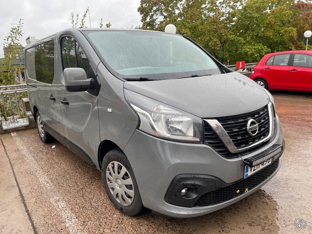 Nissan NV300