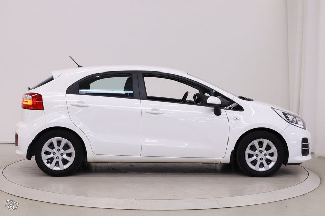 Kia RIO 4