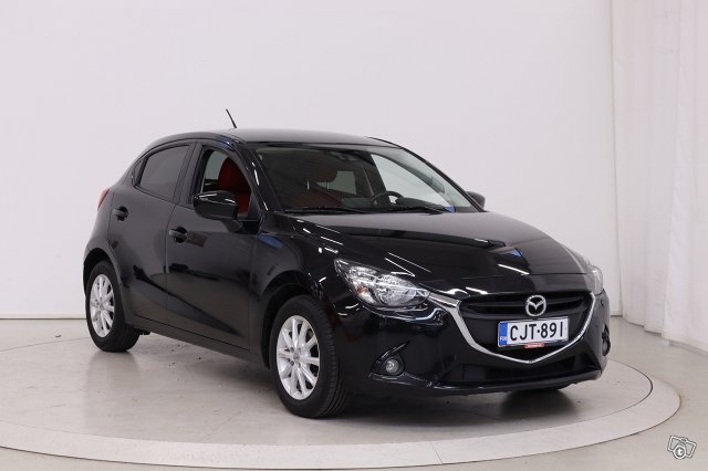 Mazda 2 3