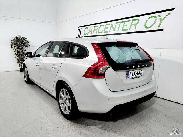 Volvo V60 6