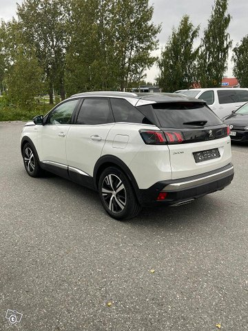 Peugeot 3008 5