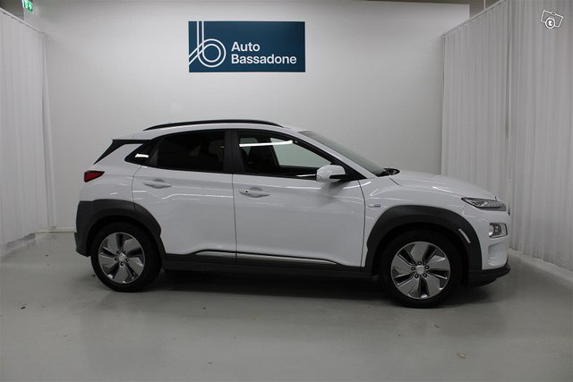 HYUNDAI KONA 2