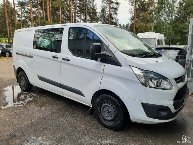 Ford Transit Custom 3