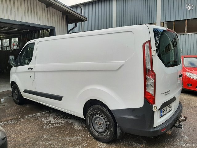 Ford Transit Custom 6