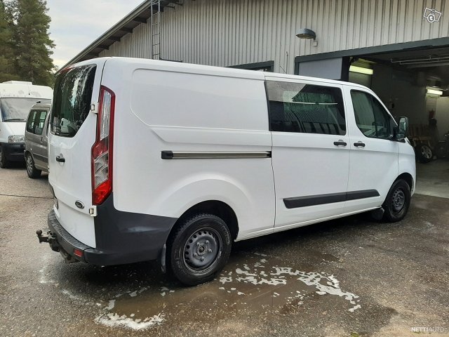 Ford Transit Custom 8