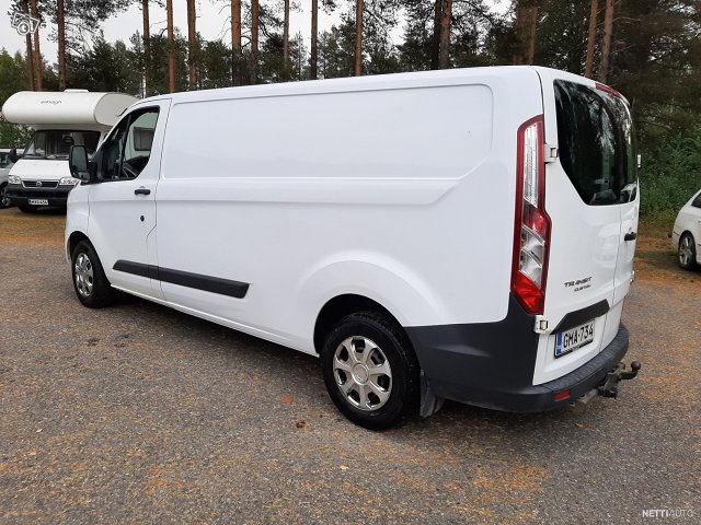 Ford Transit Custom 12