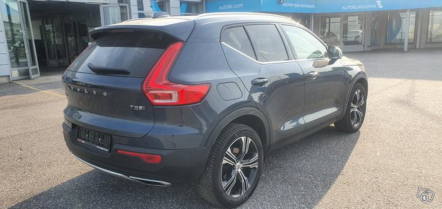 Volvo XC40 11