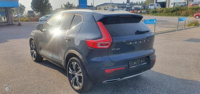 Volvo XC40 13