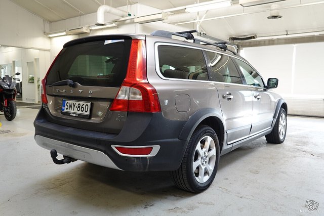 Volvo XC70 3