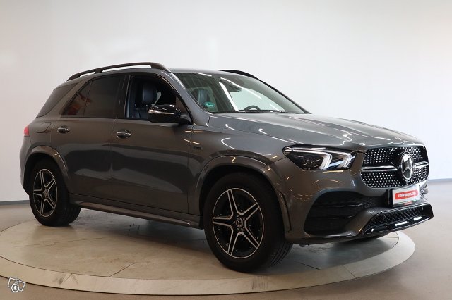 MERCEDES-BENZ GLE 3