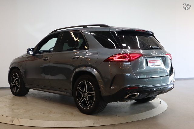 MERCEDES-BENZ GLE 7