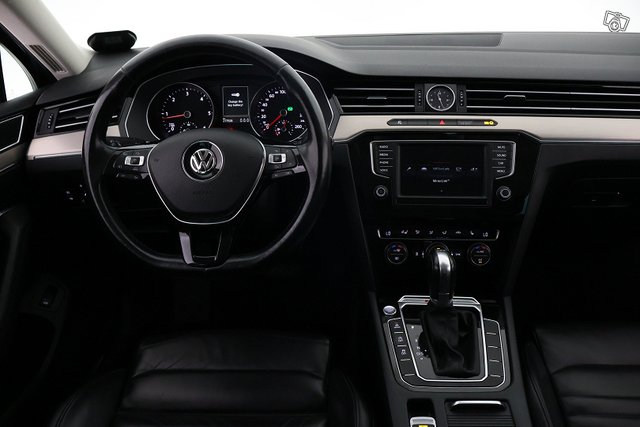 Volkswagen Passat 17