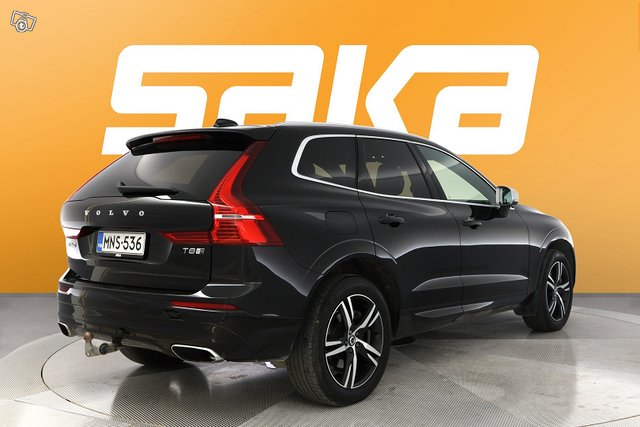 Volvo XC60 8