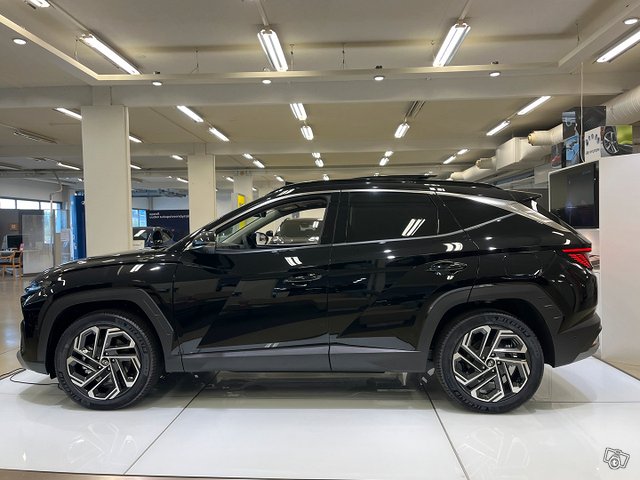 Hyundai TUCSON 2