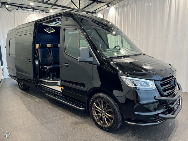 MERCEDES-BENZ SPRINTER 4