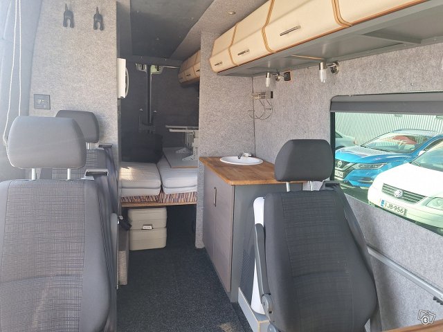 MERCEDES-BENZ SPRINTER 7