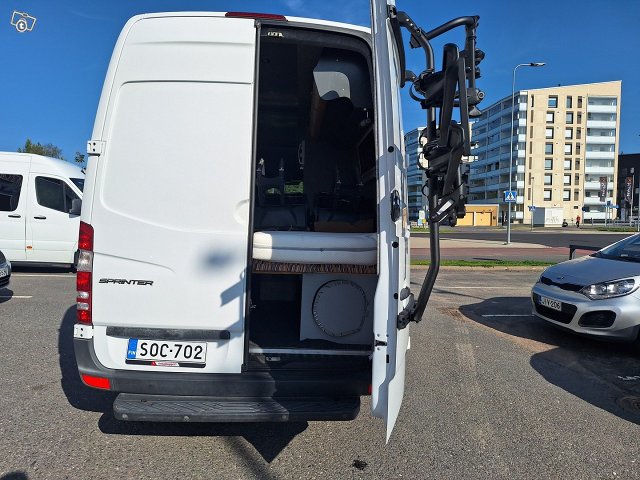 MERCEDES-BENZ SPRINTER 19