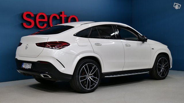 Mercedes-Benz GLE 2