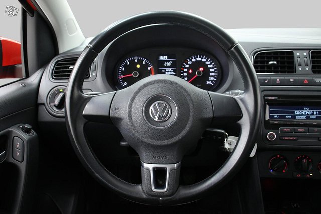 Volkswagen Polo 14