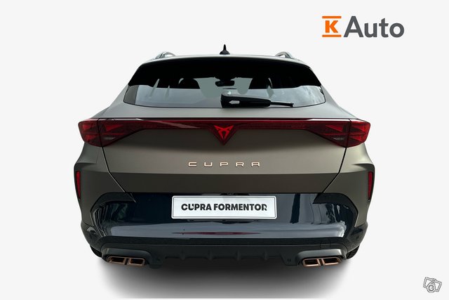 Cupra Formentor 3