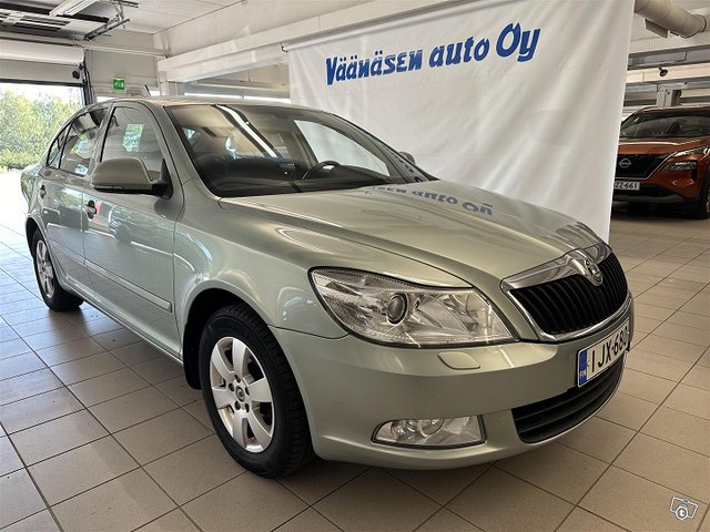 Skoda Octavia 1