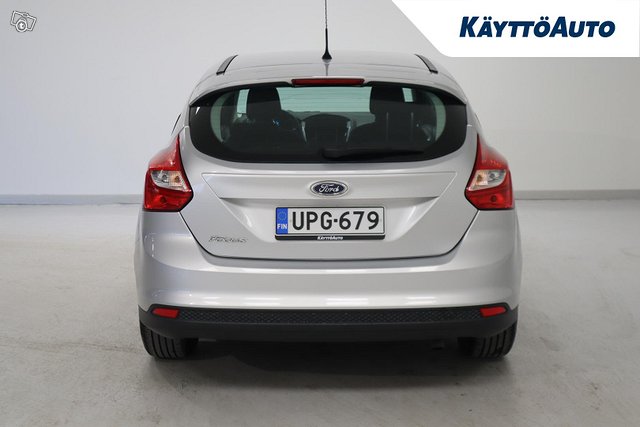 FORD Focus 10