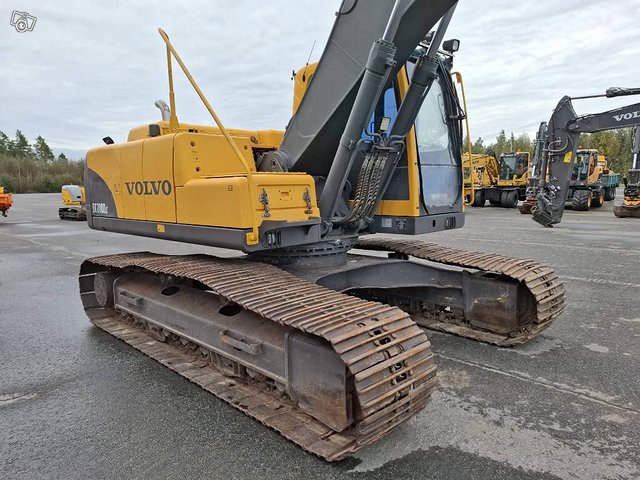 Volvo EC 210 B LC / Kallistuva liitin, 5