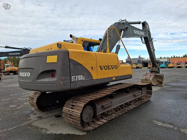 Volvo EC 210 B LC / Kallistuva liitin, 7