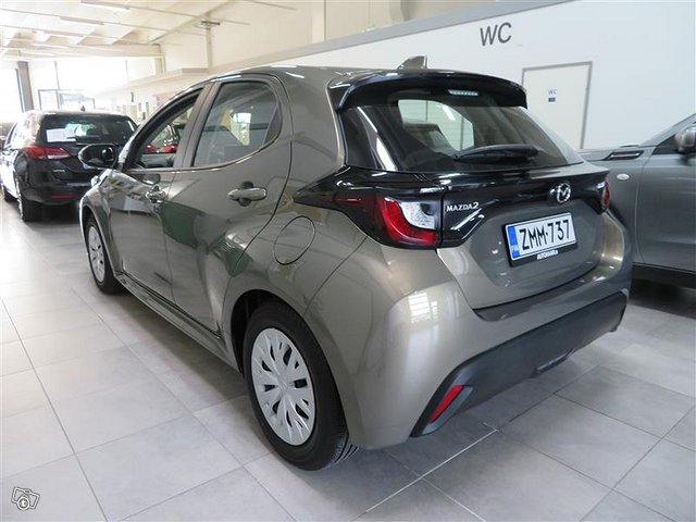 Mazda Mazda2 Hybrid 8