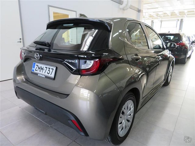 Mazda Mazda2 Hybrid 9