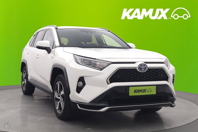 Toyota RAV4 Plug-In 8