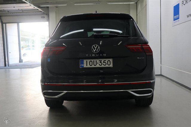 VOLKSWAGEN Tiguan 5