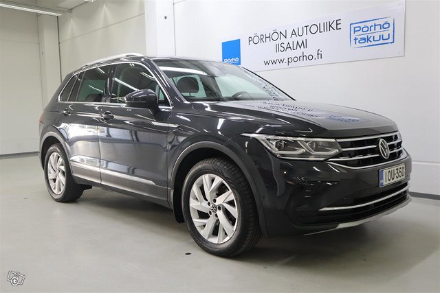 VOLKSWAGEN Tiguan 8